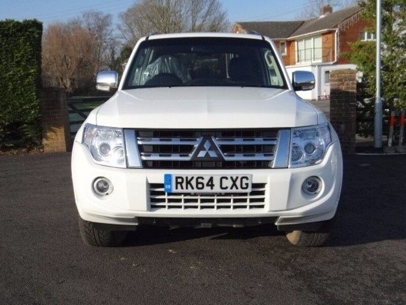 Mitsubishi Shogun DID Barbarian white 2014 For Sale Motors Vans