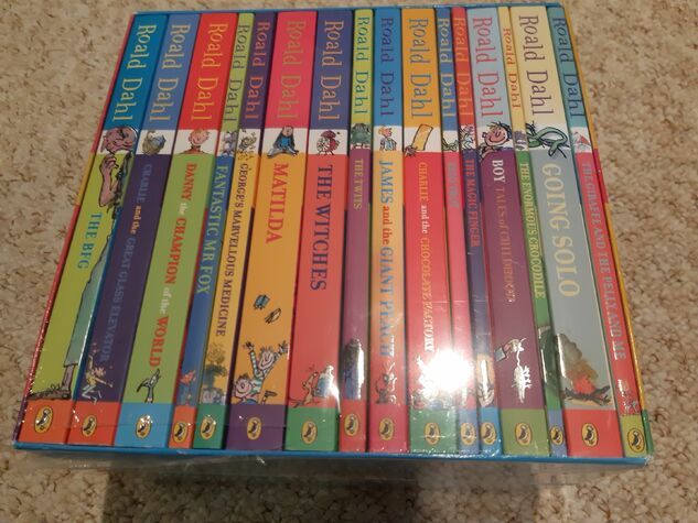 50+ Roald Dahl Collection 16 Books Box Set PNG